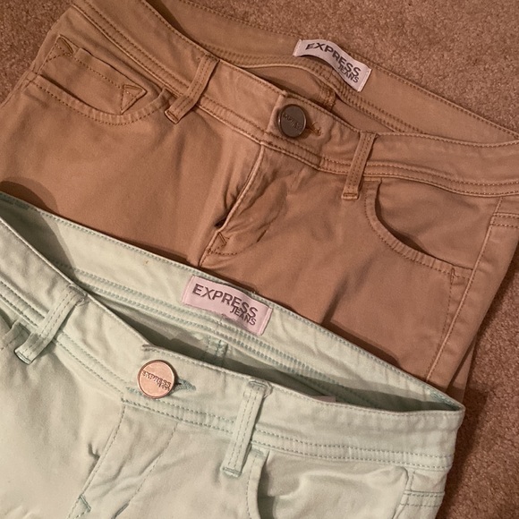 (2) pairs of express capris - size 0 - Picture 3 of 4